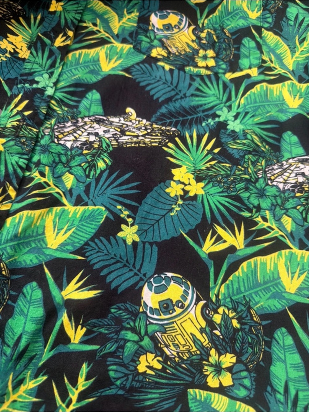 Star Wars R2-D2 Tropical Button-Up Shirt - Picture 6 of 6